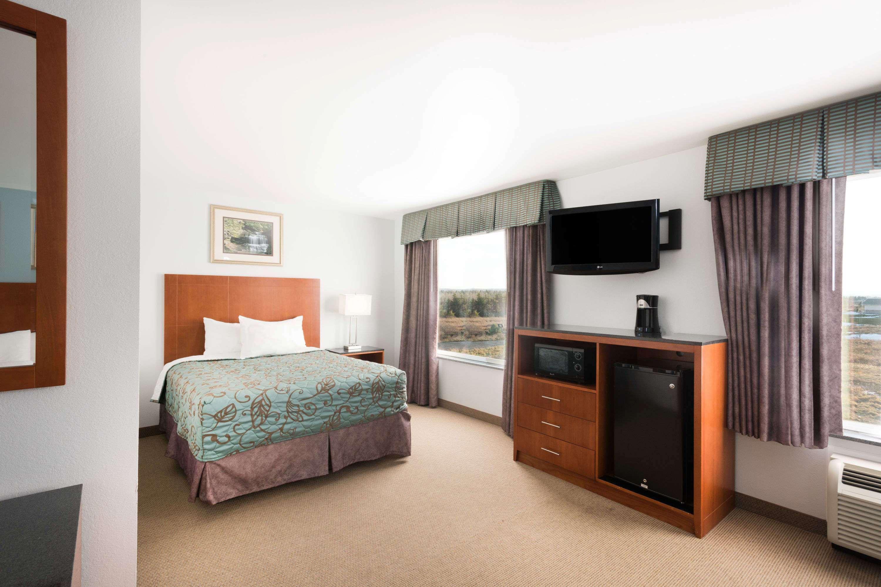 Days Inn By Wyndham Watertown Fort Drum Evans Mills Εξωτερικό φωτογραφία